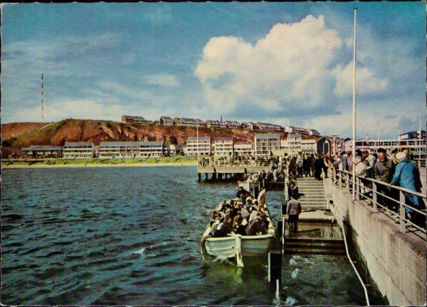 Helgoland - Ausbootung an der Landungsbrücke