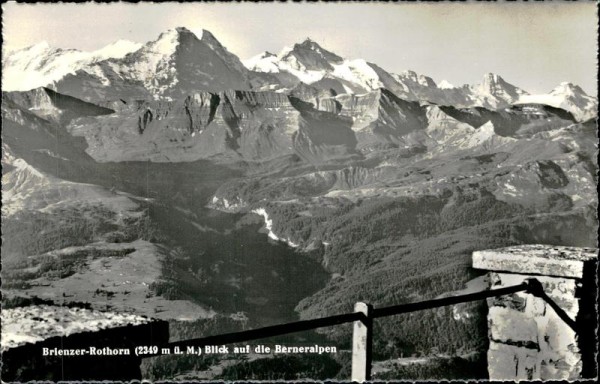 Hotel - Brienzer-Rothorn (2349 m) Vorderseite