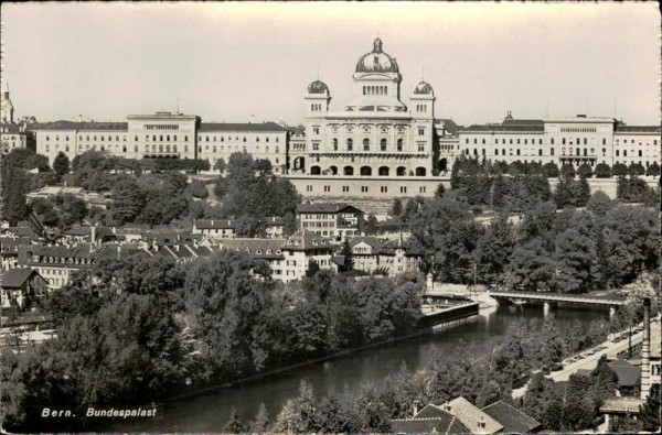 Bern. Bundespalast Vorderseite