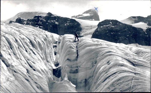 Glärnischgletscherspalte Vorderseite