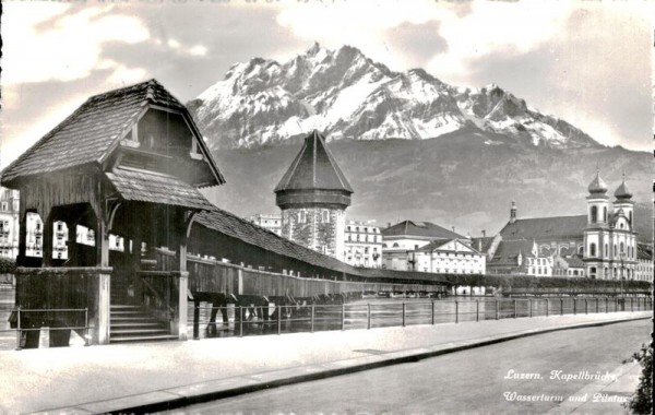 Luzern, kapellbrücke, Wassertrum und Pilatus Vorderseite