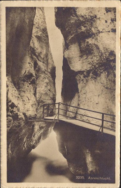 Aareschlucht Vorderseite