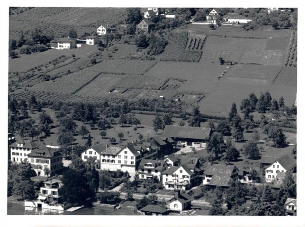 8706 Feldmeilen, vorne Strandbad Feldmeilen, oben Nadelstr. 69-82 Vorderseite