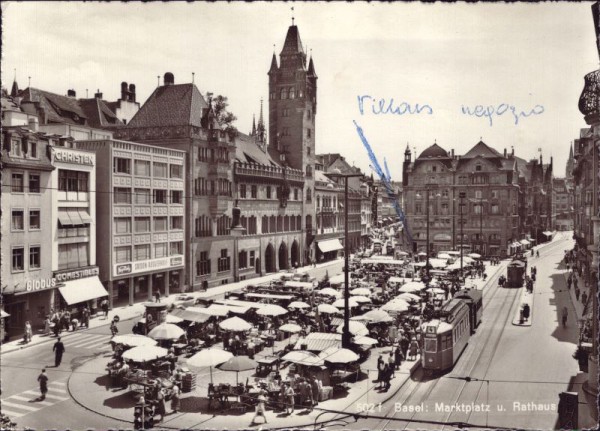 Basel: Marktplatz und Rathaus