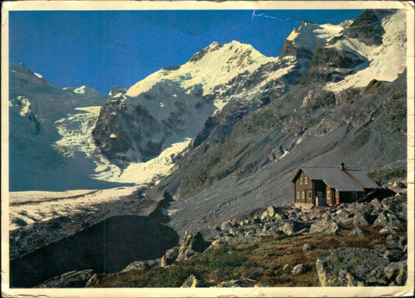 Bovalhütte (2495 m) Vorderseite