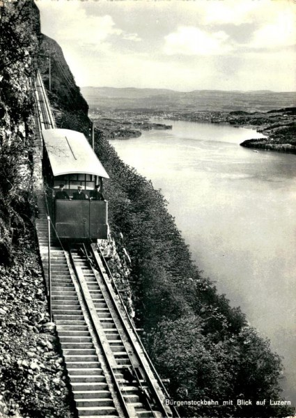 Bürgenstockbahn mit Blick auf Luzern Vorderseite
