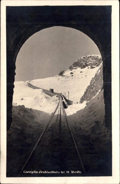 Corviglia-Drahtseilbahn, St. Moritz Vorderseite