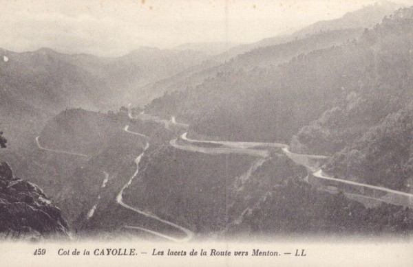 Col de la Cayolle - Les lacets de la Route vers Menton