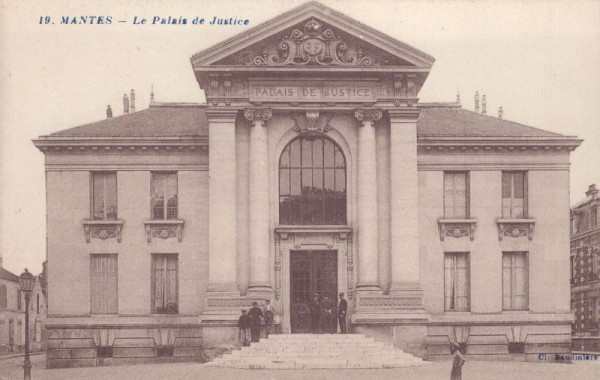 Mantes - Le Palais de Justice