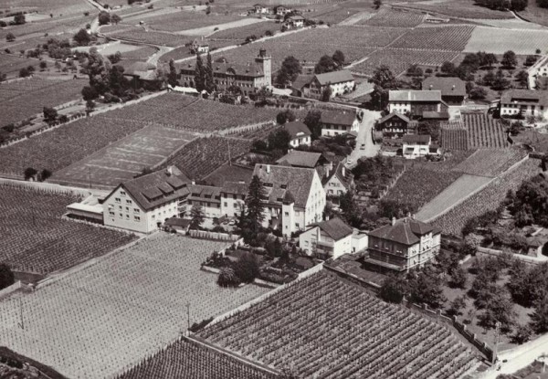 Marschallhaus, Maienfeld GR - Flugaufnahmen Vorderseite