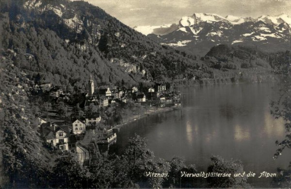 Vitznau, Vierwaldstättersee und die Alpen Vorderseite