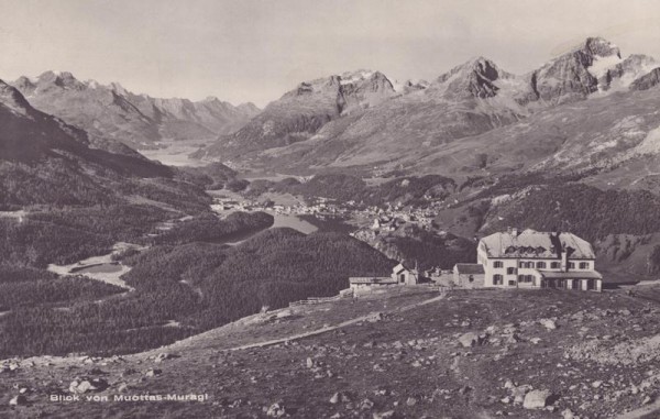 Blick von Muottas - Muragl Vorderseite