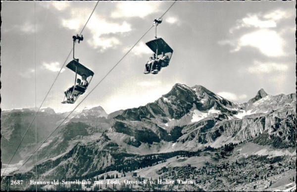 Braunwald Sesselbahn mit Tödi Vorderseite