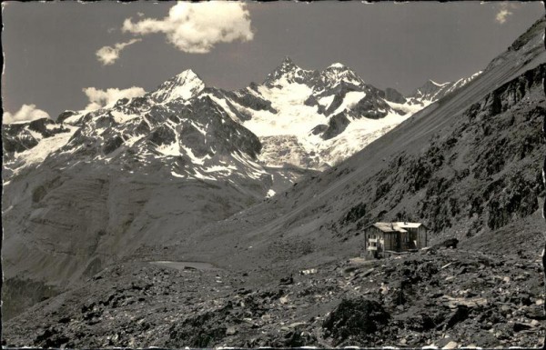 Touristenhaus Fluhalp ob Zermatt Vorderseite
