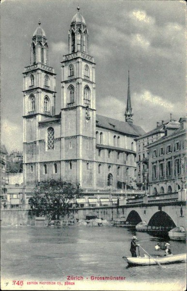 Zürich - Grossmünster Vorderseite