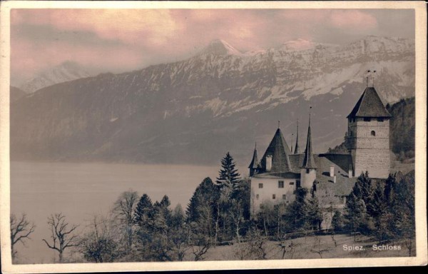 Schloss Spiez
 Vorderseite