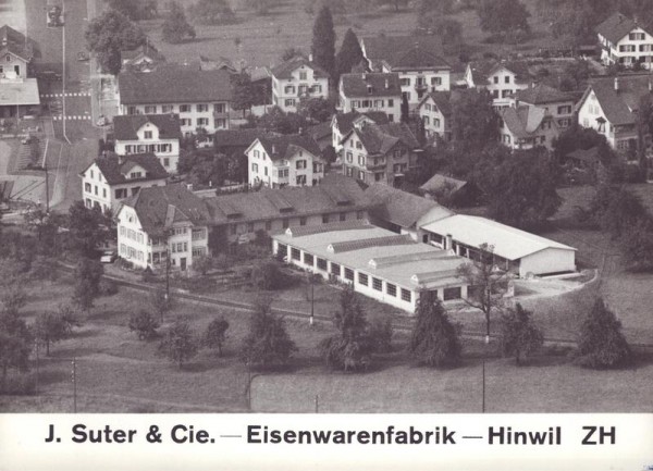 Eisenwarenfabrick, Hinwil ZH - Flugaufnahmen Vorderseite