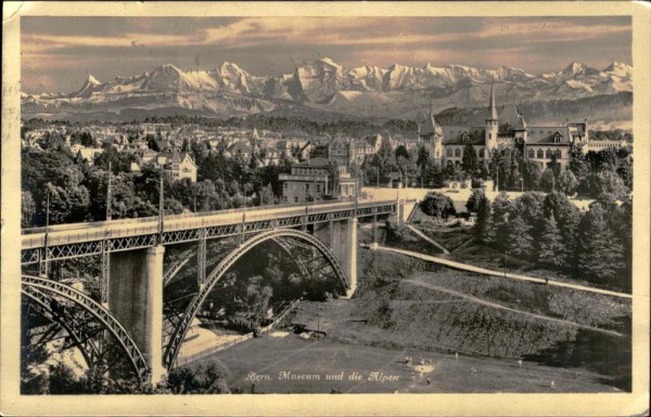 Bern. Museum und die Alpen  Vorderseite