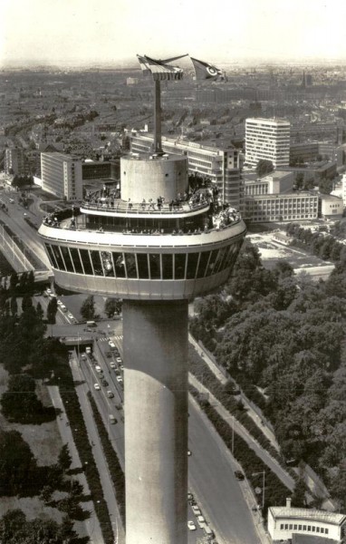 Rotterdam, Euromast Vorderseite