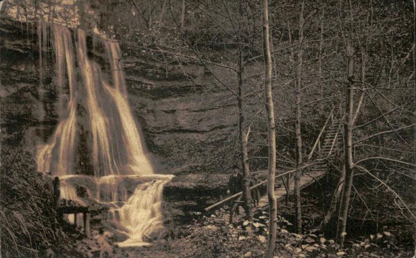Erlenbach, Bachtobel, Höhschutz  Vorderseite