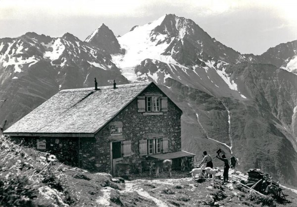 Windgällenhütte Vorderseite