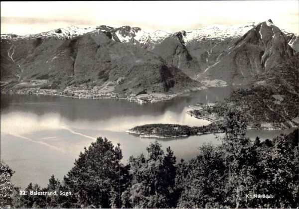 Balestrand Vorderseite