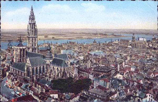 Anvers / Antwerpen - Algemeen zicht met de Hoofdkerk