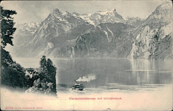 Vierwaldstättersee mit Urirotstock Vorderseite