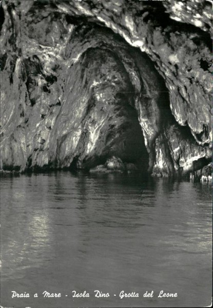 Grotte de la Tête du Lion Vorderseite