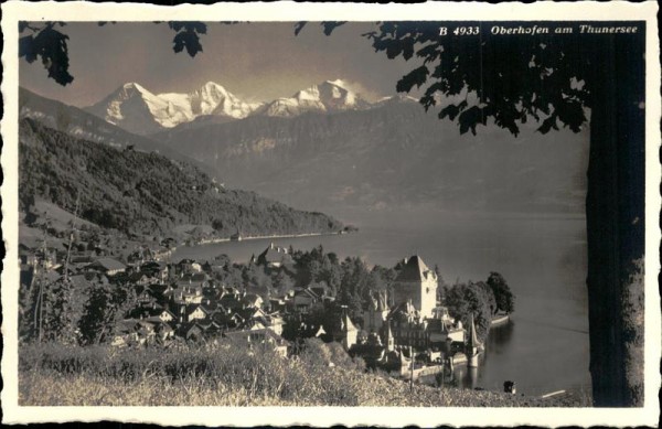 Oberhofen am Thunersee Vorderseite