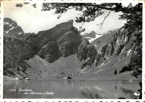 Seealpsee mit Altmann und Säntis Vorderseite