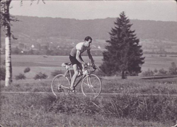 unbekannter Radrennfahrer Vorderseite