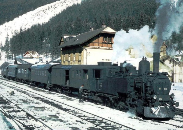 Dampflocke 97.202 bei der Scheitelstation, Präbichl Vorderseite