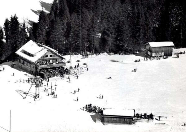 Berggasthaus Herrenboden, Hochstuckli - Flugaufnahmen Vorderseite