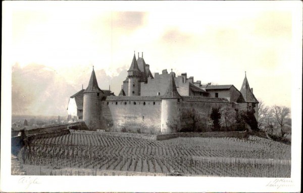Aigle Vorderseite