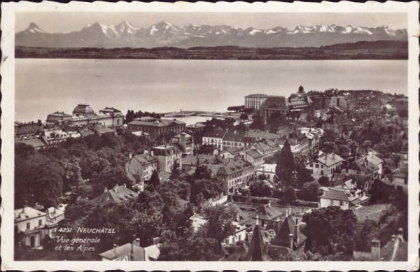 Neuchâtel - Vue générale et les Alpes