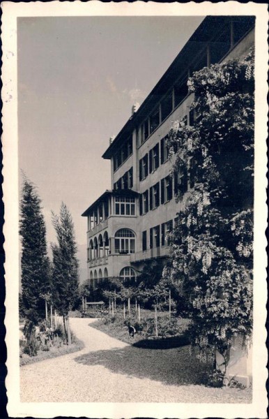Sanatorium Agra Vorderseite
