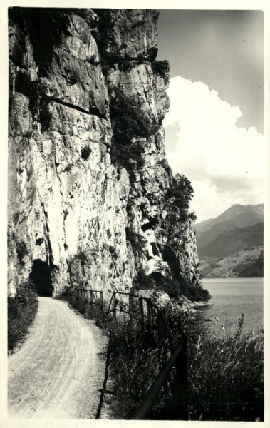 Partie an der Strasse Weesen-Betlis Vorderseite