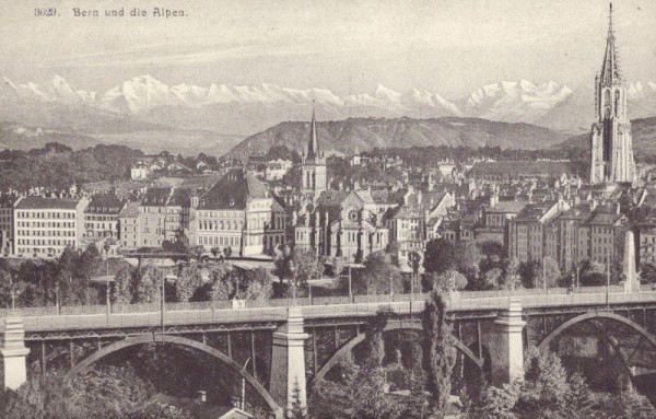 Bern und die Alpen