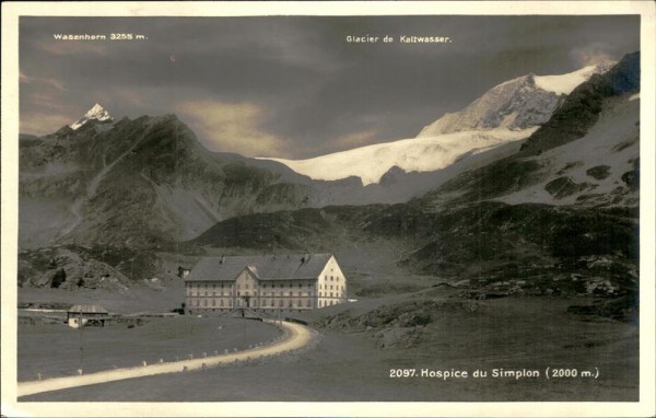 Hospice du Simplon (2000 m) Vorderseite