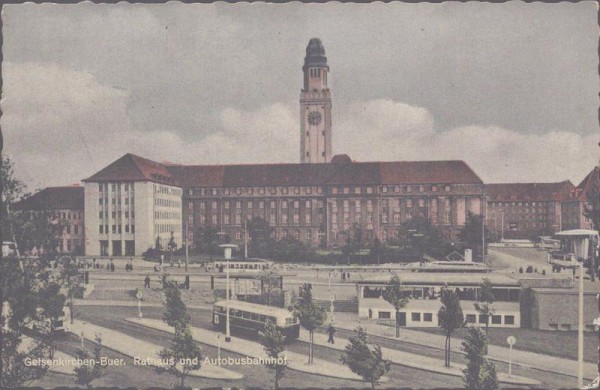 Gelsenkirchen-Buer, Rathaus und Autobusbahnhof Vorderseite
