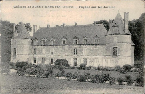 Schloss Bussy-Rabutin Vorderseite