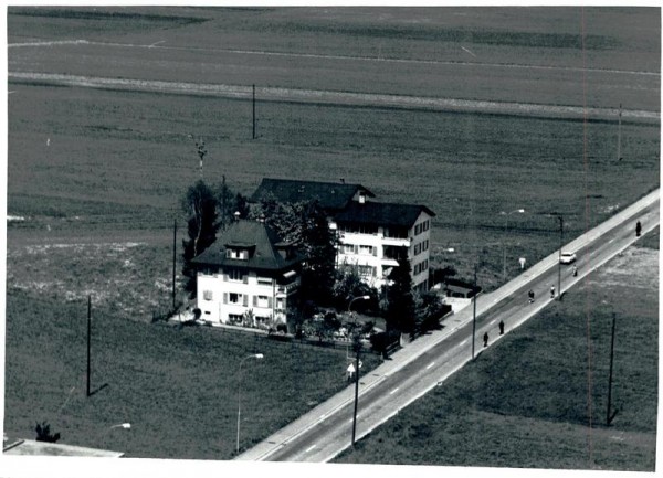 Rotkreuz, Luftaufnahme Vorderseite