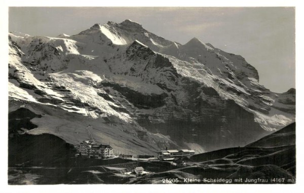 Kleine Scheidegg mit Jungfrau (4167 m) Vorderseite