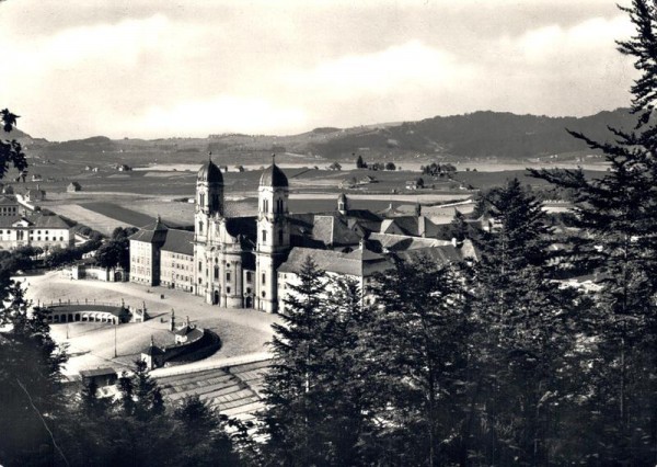 Einsiedeln. Kloster Vorderseite