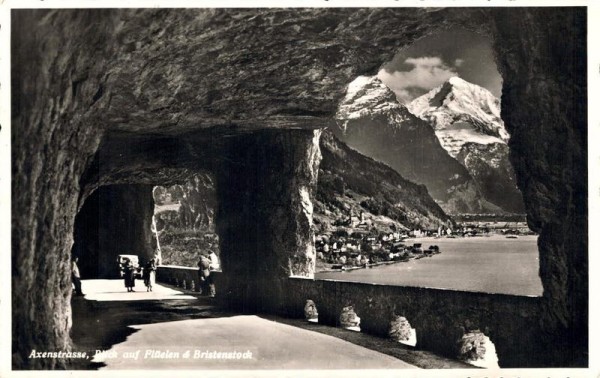 Axenstrasse. Blick auf Flüelen und Bristenstock. 1948 Vorderseite