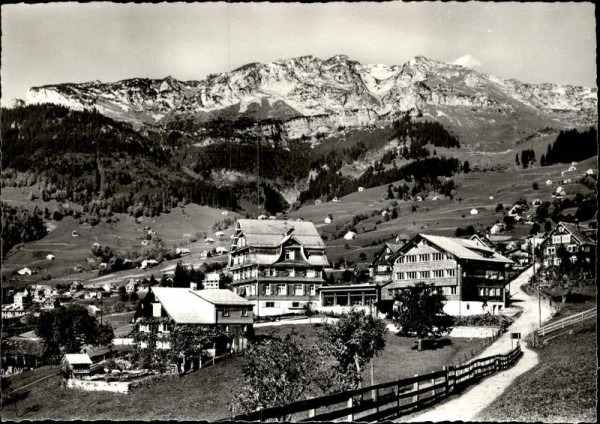 Amden,  Kurhaus Bergruh Vorderseite