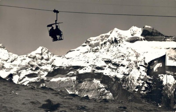 Sesselbahn Kandersteg - Oeschinensee. Fründhorn u. Doldenörner Vorderseite