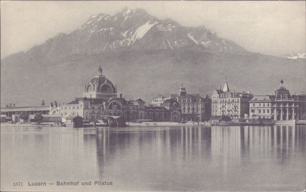 Luzern, Bahnhof und Pilatus