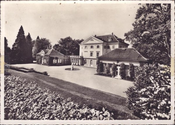 Mannenbach, Salenstein, Schloss Eugensberg,   Vorderseite